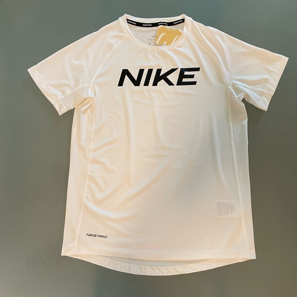 Nike Boys Dri Fit T-shirt - Picture 1 of 5